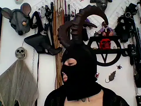 FeticheMacabre online show from 04/07/26, 04:31