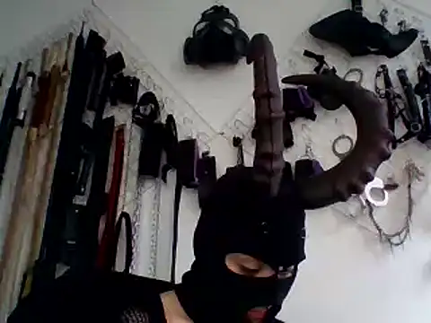 FeticheMacabre online show from 01/01/25, 05:55