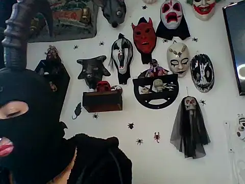 FeticheMacabre online show from 10/18/25, 04:31