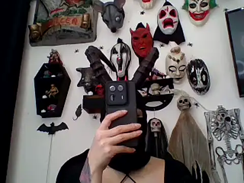 FeticheMacabre online show from 12/20/25, 06:33