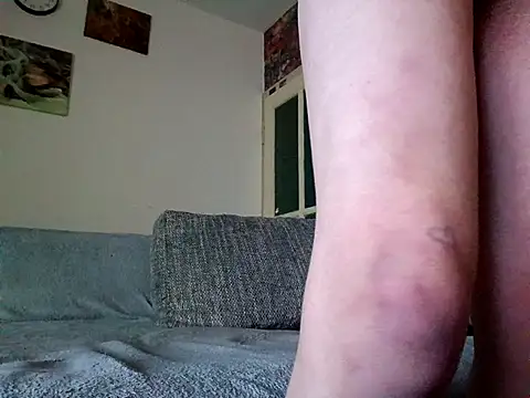 Zu Real online show from 09/13/25, 10:43