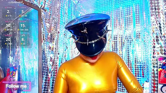 LatexDevil Blondie online show from 11/23/25, 03:55