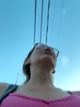 Snapshot of MessyNastyQueen chatting on 10/12/25, 10:11 MessyNastyQueen online show from 10/12/25, 10:11