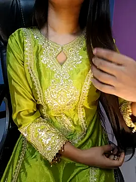 Snapshot of Aditi_1 chatting on 09/26/25, 02:07 Aditi 1 online show from 09/26/25, 02:07