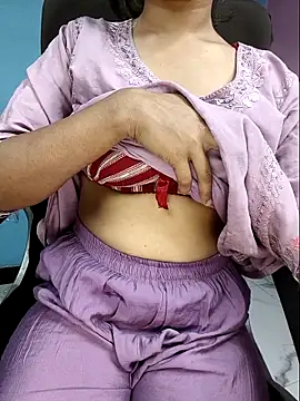 Aditi 1 online show from 03/24/26, 03:23