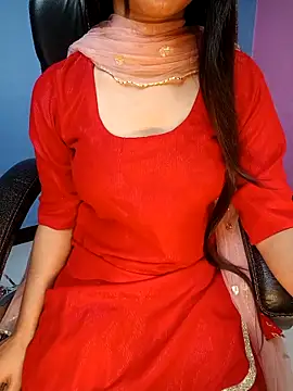 Snapshot of Aditi_1 chatting on 10/04/25, 02:51 Aditi 1 online show from 10/04/25, 02:51