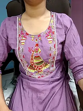 Snapshot of Aditi_1 chatting on 04/21/26, 01:42 Aditi 1 online show from 04/21/26, 01:42