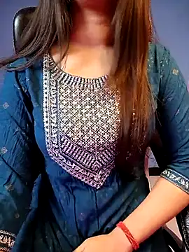 Snapshot of Aditi_1 chatting on 03/20/25, 12:40 Aditi 1 online show from 03/20/25, 12:40
