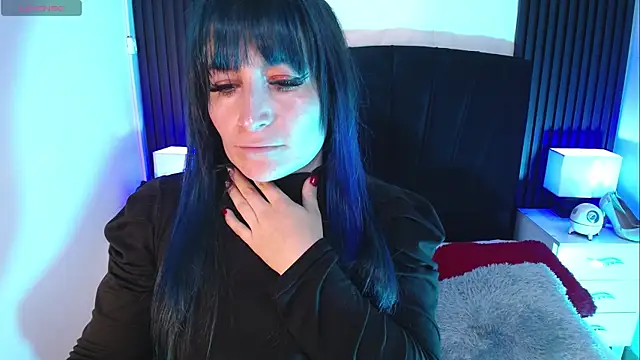 alicia moom online show from 11/04/25, 06:55