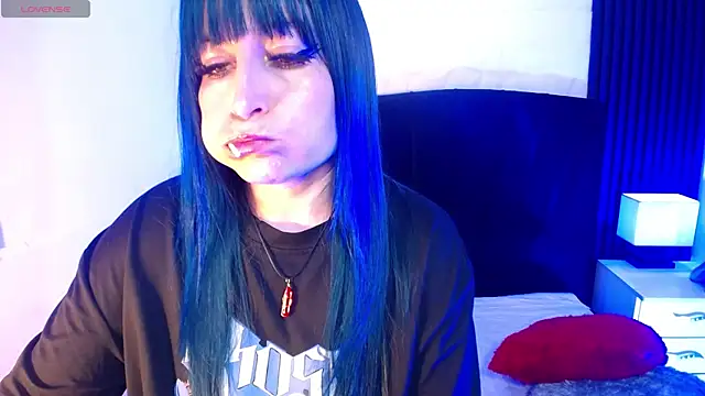 alicia moom online show from 11/13/25, 07:40