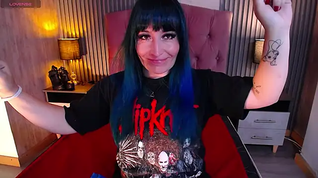 alicia moom online show from 05/01/26, 08:03