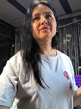 KikiXRed online show from 04/05/26, 03:30