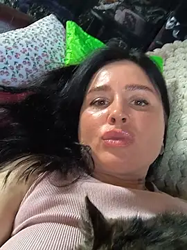 KikiXRed online show from 06/20/26, 04:34