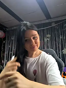 KikiXRed online show from 03/20/26, 10:27