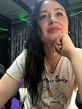 KikiXRed online show from 04/03/26, 04:30