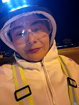 bellapaty online show from 04/15/26, 07:58