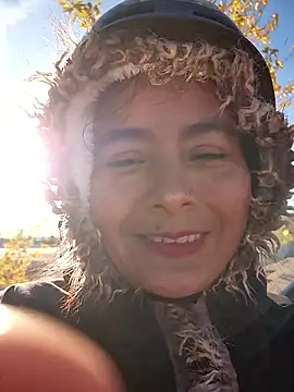 bellapaty online show from 10/15/25, 07:38