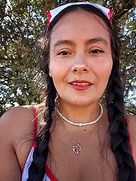 bellapaty online show from 10/18/25, 10:28