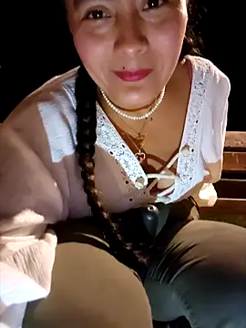 bellapaty online show from 09/19/25, 07:51