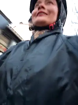 bellapaty online show from 03/11/25, 06:19