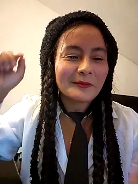 bellapaty online show from 11/07/25, 03:16