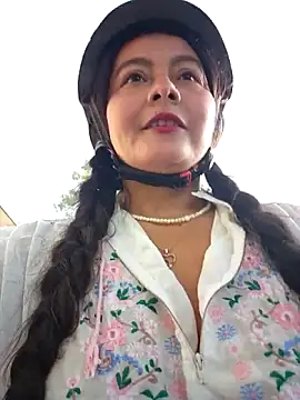 bellapaty online show from 09/13/25, 06:46