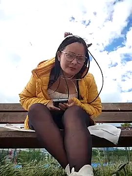bellapaty online show from 05/11/26, 04:04