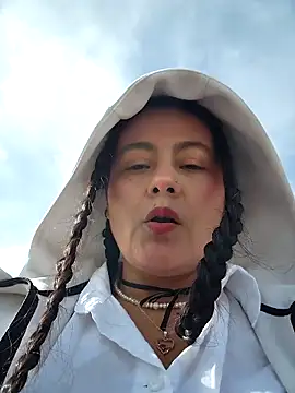 bellapaty online show from 03/26/26, 08:45