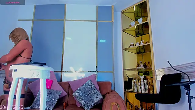 EmmaHills Sex online show from 10/28/25, 12:48