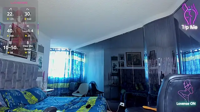 EmmaHills Sex online show from 04/07/26, 01:13