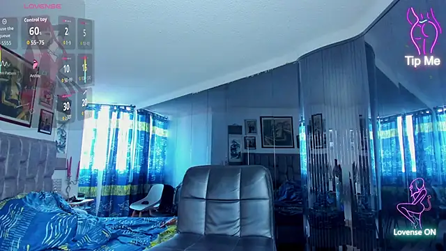 EmmaHills Sex online show from 04/09/26, 01:17