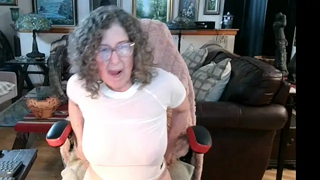 littlepistol01 online show from 07/21/26, 07:59