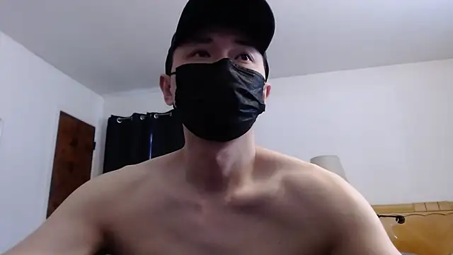 twbobo00715 online show from 03/30/26, 03:57
