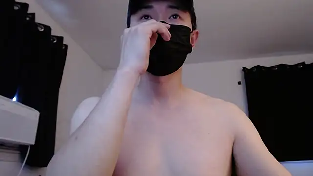 twbobo00715 online show from 10/27/25, 09:27