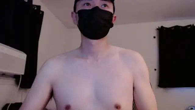 twbobo00715 online show from 10/31/25, 09:22