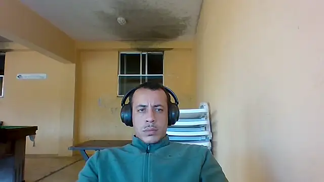Snapshot of MachoScorpionCaralho chatting on 06/06/26, 06:02 MachoScorpionCaralho online show from 06/06/26, 06:02