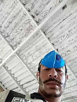 MachoScorpionCaralho online show from 03/19/25, 01:29