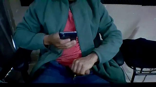 MachoScorpionCaralho online show from 09/24/25, 12:55