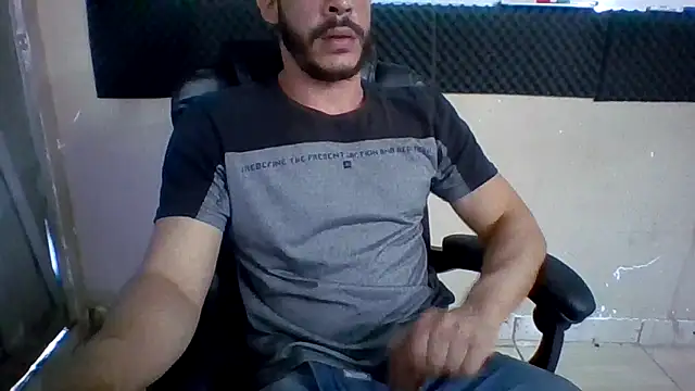 MachoScorpionCaralho online show from 09/10/25, 02:16