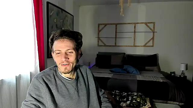 Snapshot of xxxciro13xxx chatting on 02/26/25, 09:44 xxxciro13xxx online show from 02/26/25, 09:44