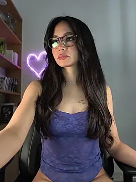 Naughty-Jessie online show from 02/27/26, 09:14