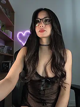 Naughty-Jessie online show from 03/27/26, 09:49