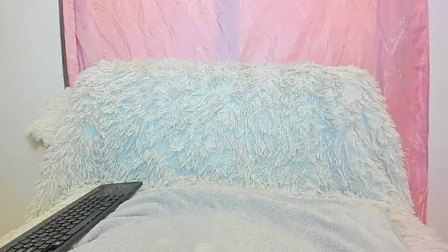 iisabella gonzalez online show from 11/10/25, 05:45