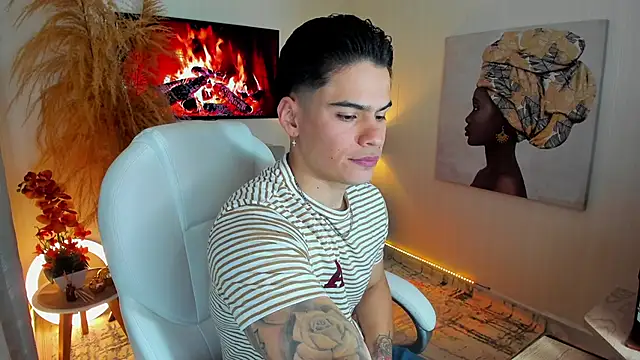 Snapshot of Matias_Murrier chatting on 10/01/25, 11:36 Matias Murrier online show from 10/01/25, 11:36