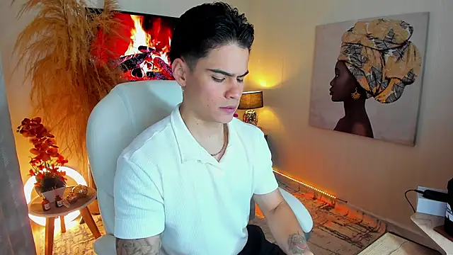 Snapshot of Matias_Murrier chatting on 10/10/25, 11:44 Matias Murrier online show from 10/10/25, 11:44