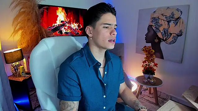 Snapshot of Matias_Murrier chatting on 11/06/25, 11:36 Matias Murrier online show from 11/06/25, 11:36