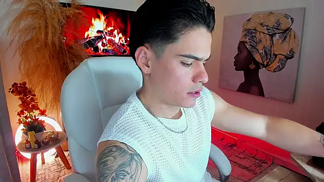 Snapshot of Matias_Murrier chatting on 10/19/25, 11:57 Matias Murrier online show from 10/19/25, 11:57