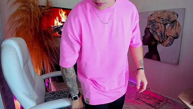 Snapshot of Matias_Murrier chatting on 09/24/25, 11:17 Matias Murrier online show from 09/24/25, 11:17