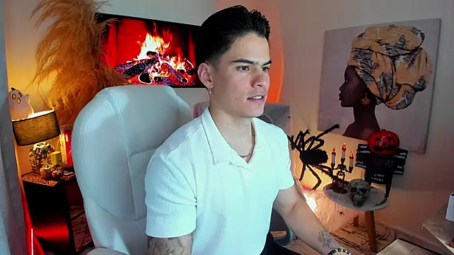 Snapshot of Matias_Murrier chatting on 10/30/25, 11:52 Matias Murrier online show from 10/30/25, 11:52