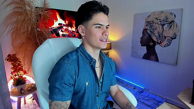 Snapshot of Matias_Murrier chatting on 09/13/25, 11:43 Matias Murrier online show from 09/13/25, 11:43